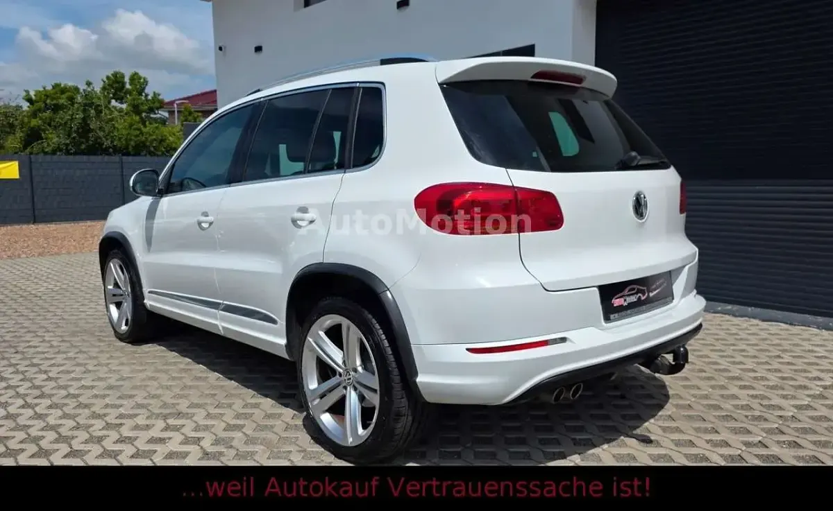 Gebraucht VW Tiguan Sportline 184 PS (135 kW) 2016 Pure white SUV