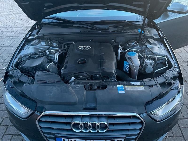 Gebraucht Audi A4 S-Line 155 PS (114 kW) 2013 Grau Kombi