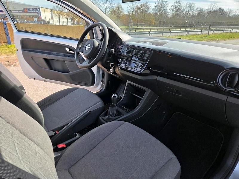 Gebraucht VW up! 60 PS (44 kW) 2013 Silber Kleinwagen