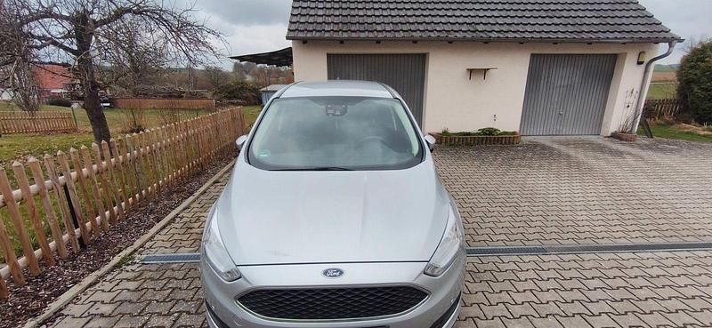 Gebraucht Ford Grand C-Max 125 PS (91 kW) 2018 Silber Van / Kleinbus