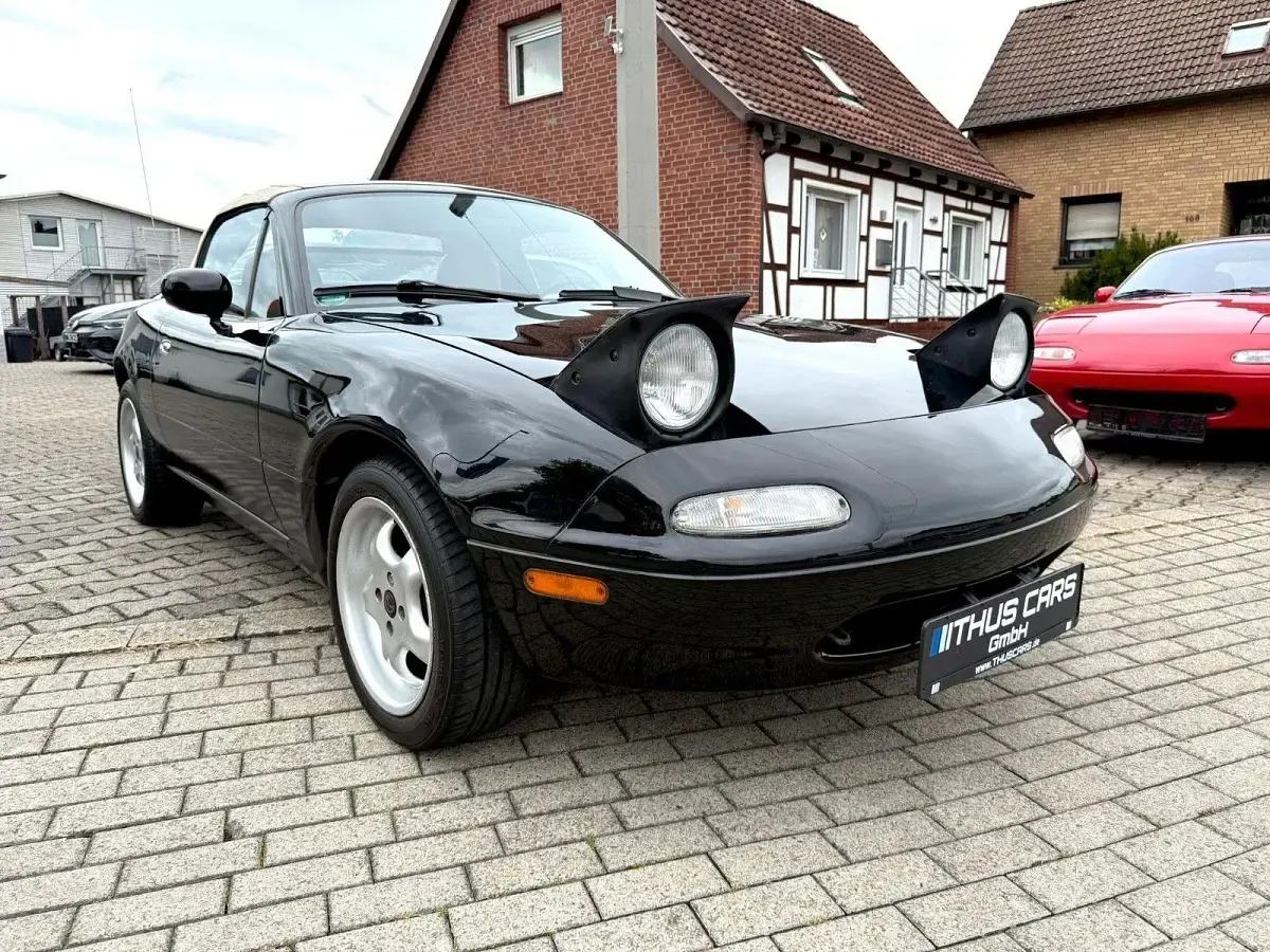 Second-hand Mazda MX5 116 CP (85 kW) 1993 Other Cabrio