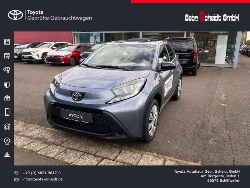 Celestite grey Neu 2025 Toyota Aygo X-play Kleinwagen | 18.889 € - Bild 1/4