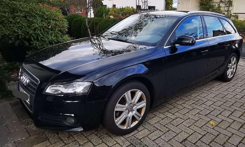 Gebraucht Audi A4 Ambiente 179 PS (131 kW) 2011 Schwarz Kombi