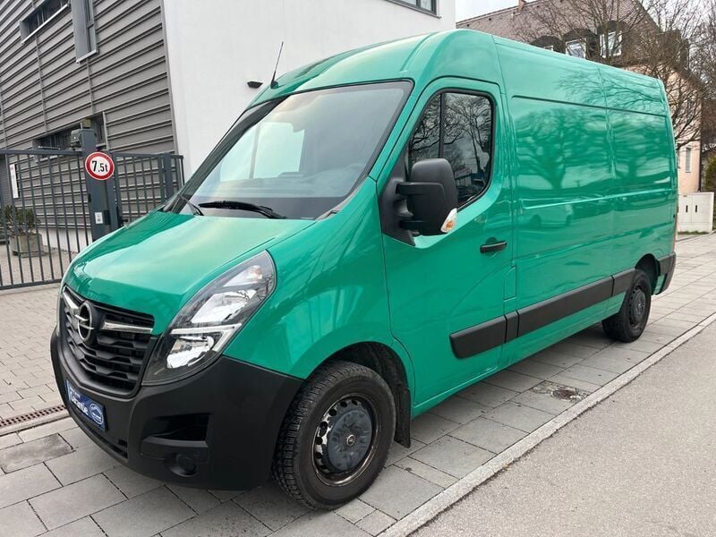 Gebraucht Opel Movano 131 PS (96 kW) 2020 Sonderfarbe grün Van