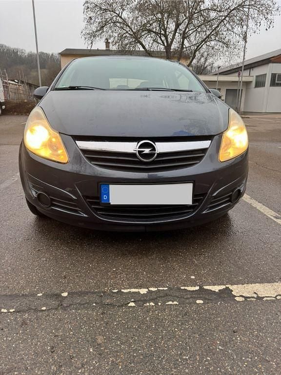 Grau Gebraucht 2008 Opel Corsa Innovation Limousine | 1.950 € (Guter Preis) - Bild 1/4