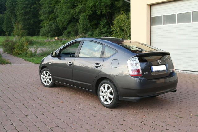 Używany Toyota Prius Sol 151 KM (111 kW) 2006 Szary Hatchback