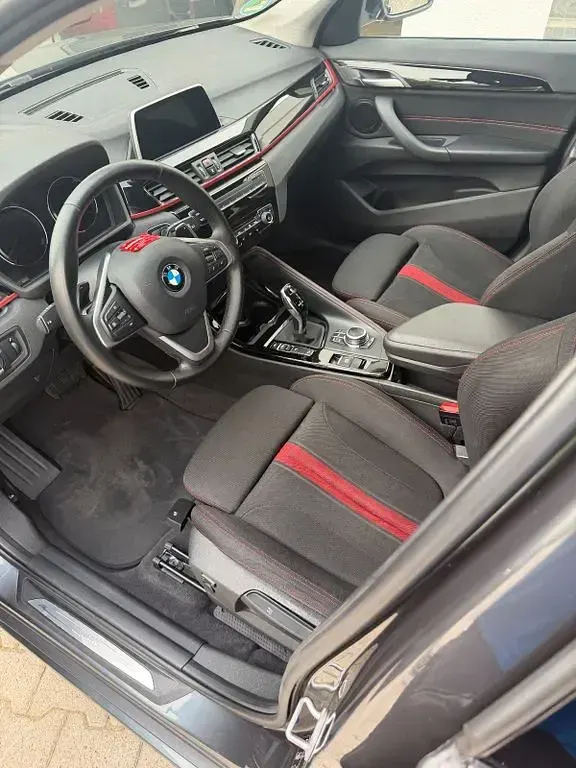 Gebraucht BMW X1 Sport Line 192 PS (141 kW) 2019 Grau SUV