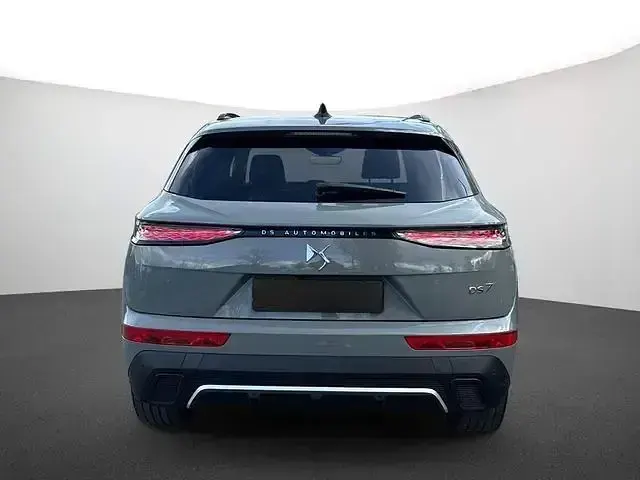 Gebraucht DS Automobiles DS7 Crossback 131 PS (96 kW) 2024 Lackierung lacquered grey/metallic klarlack SUV
