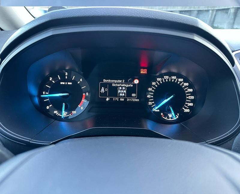 Gebraucht Ford Galaxy Business Edition 150 PS (110 kW) 2016 Schwarz Van / Kleinbus