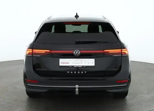 Gebraucht VW Passat 150 PS (110 kW) 2025 Andere Kombi