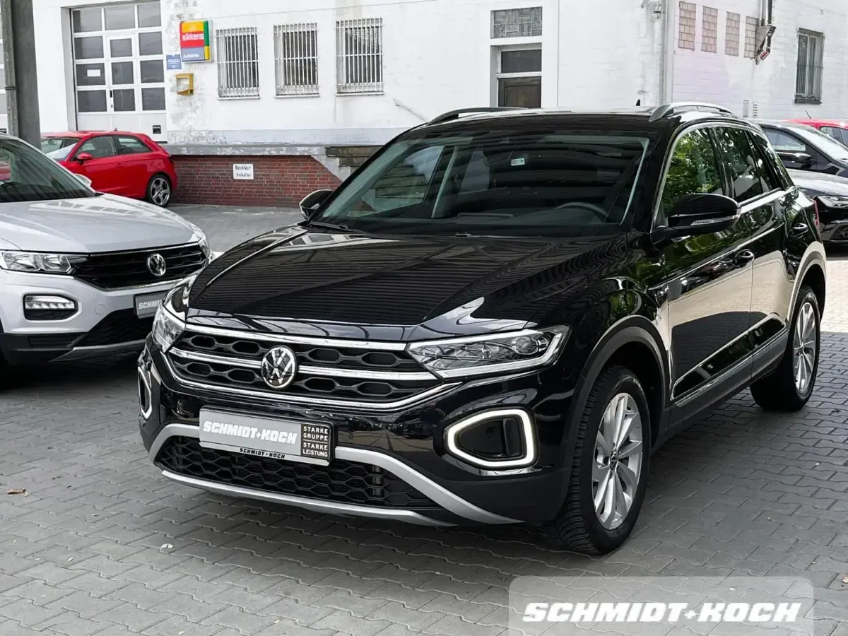 Gebraucht VW T-Roc Style 116 PS (85 kW) 2024 Deep black perleffekt (schwarz) SUV