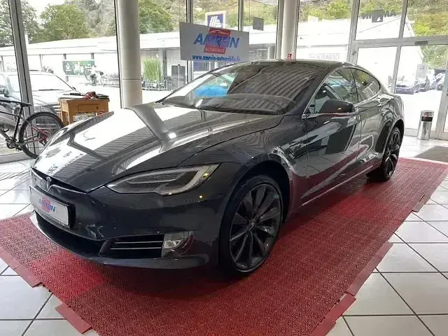 Usata Tesla Model S 386 kW (525 CV) 2016 Grigio Utilitaria