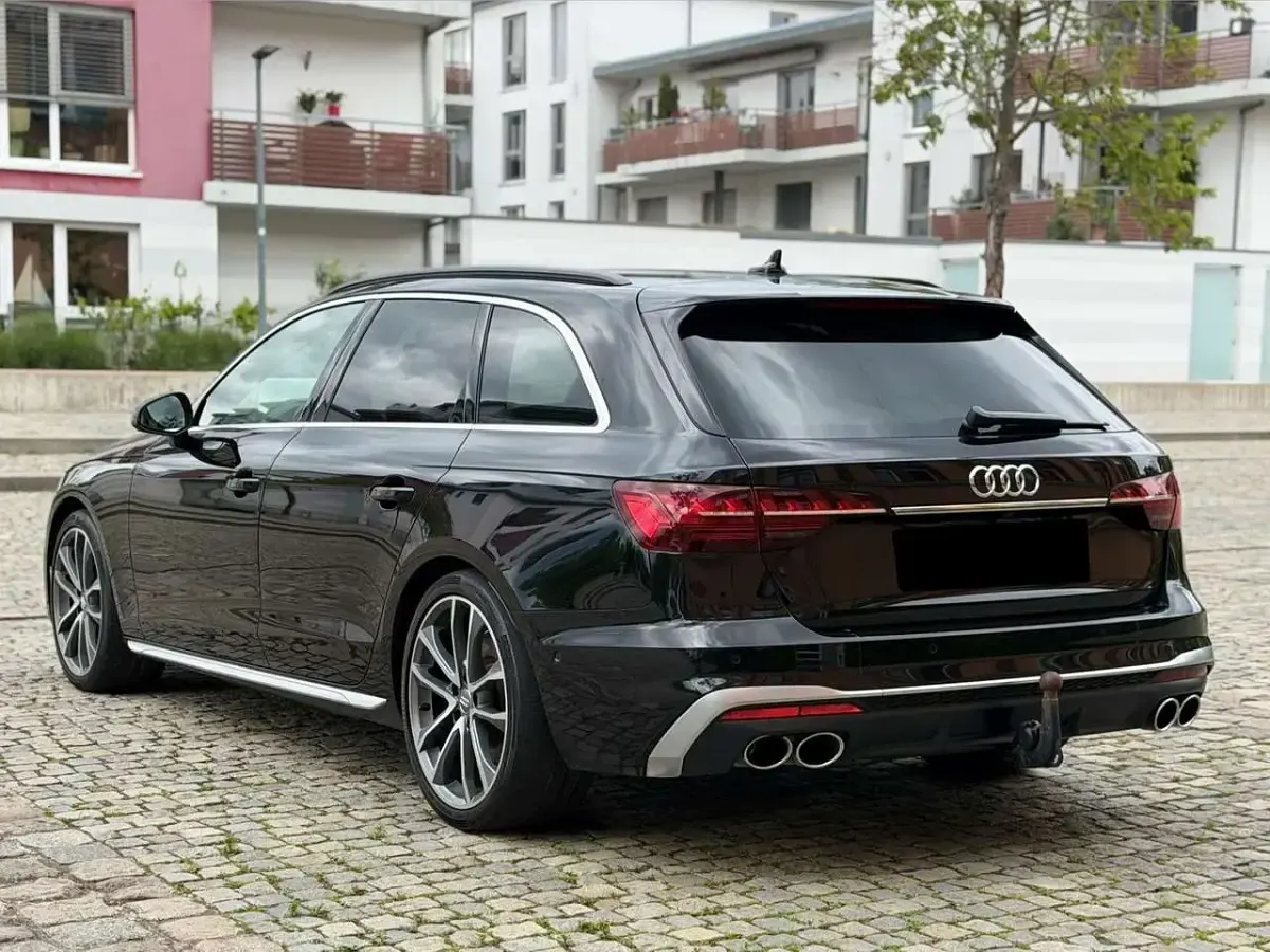 Używany Audi S4 347 KM (255 kW) 2020 Czarny Kombi