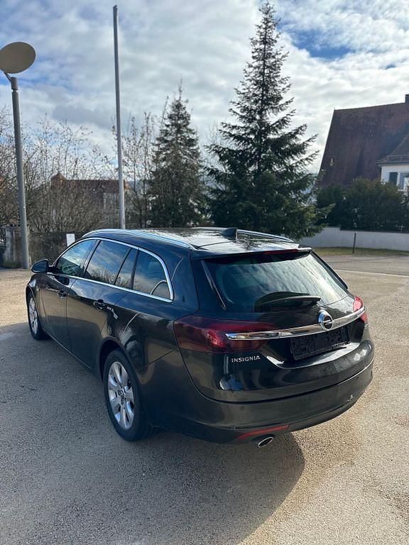 Gebraucht Opel Insignia Innovation 170 PS (125 kW) 2016 Schwarz Kombi