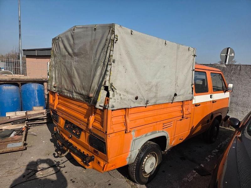 Gebraucht VW T3 57 PS (41 kW) 1988 Orange Van