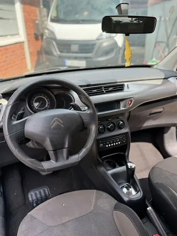 Gebraucht Citroën C3 Exclusive 82 PS (60 kW) 2014 Grau Limousine