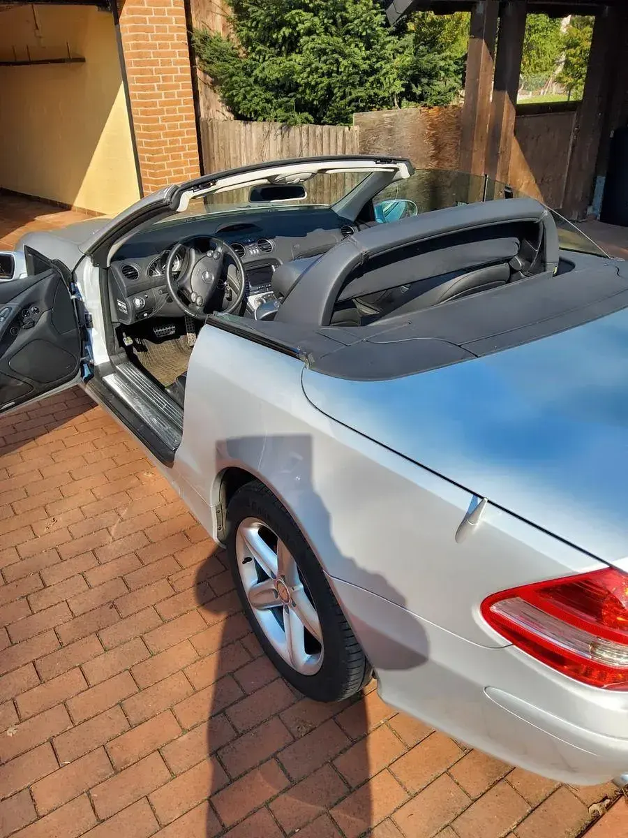 Gebraucht Mercedes SL350 272 PS (200 kW) 2008 Silber Cabrio