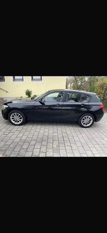 Gebraucht BMW 116 136 PS (100 kW) 2014 Schwarz Kleinwagen