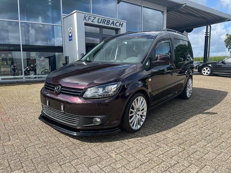 Violett Gebraucht 2012 VW Caddy Comfortline Van / Kleinbus | 11.799 € (Fairer Preis) - Bild 1/4