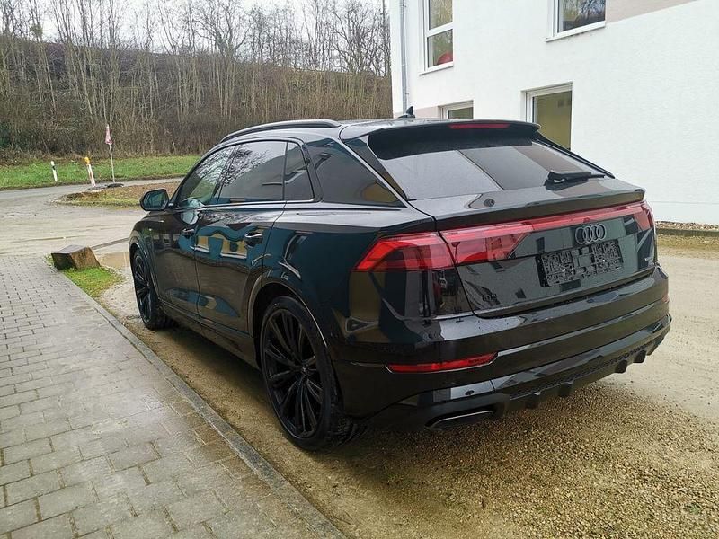 Neu Audi Q8 Sport 286 PS (210 kW) 2026 Schwarz SUV