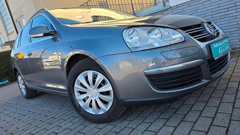 Gebraucht VW Golf VI 122 PS (89 kW) 2010 Dunkel Kleinwagen