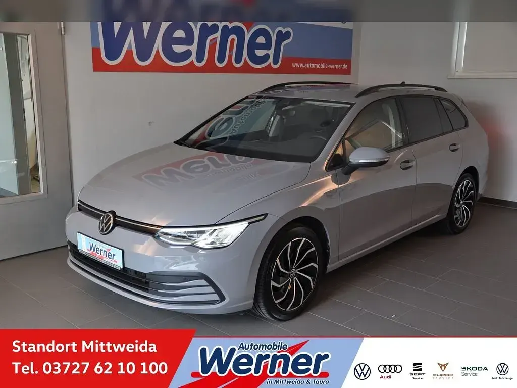 Gebraucht VW Golf VIII Life 131 PS (96 kW) 2022 Kombi
