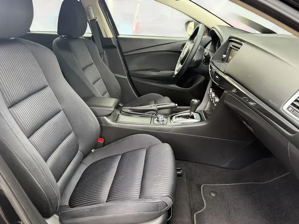 Gebraucht Mazda 6 Center-Line 165 PS (121 kW) 2014 Schwarz Kombi