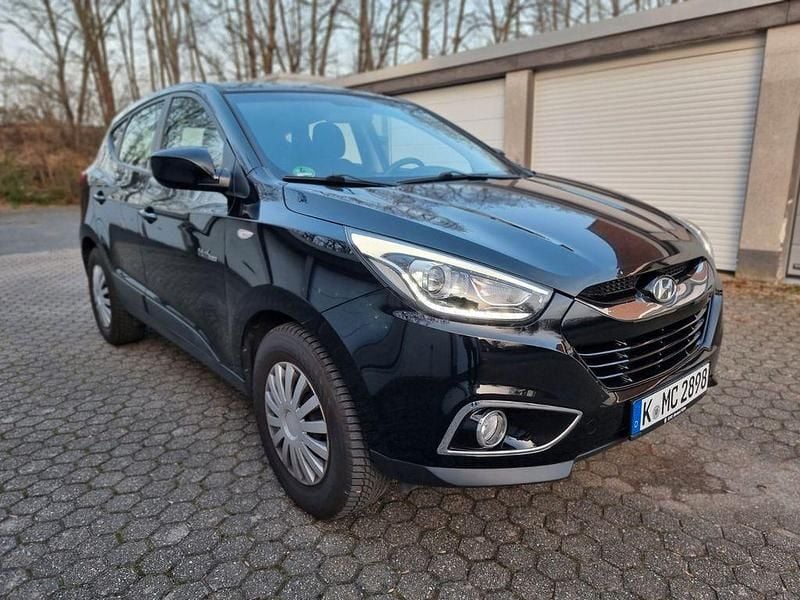 Gebraucht Hyundai ix35 Finale 135 PS (99 kW) 2015 Schwarz SUV