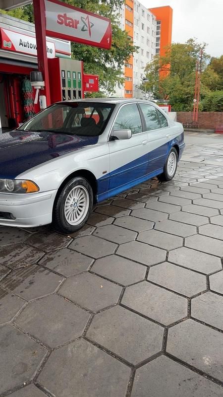 Andere farben Gebraucht 2002 BMW 520 Limousine | 3.300 € (Fairer Preis) - Bild 1/4