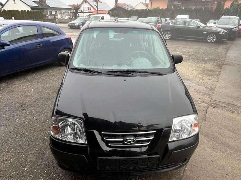 Gebraucht Hyundai Atos 63 PS (46 kW) 2008 Ebony black Kleinwagen