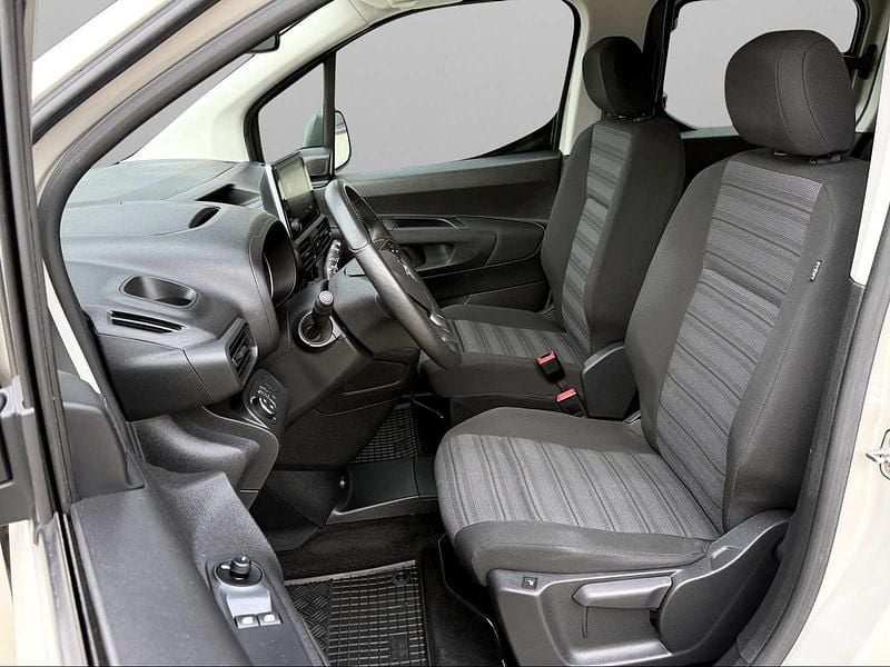 Gebraucht Opel Combo Life Edition 110 PS (80 kW) 2021 Sand grau Van / Kleinbus