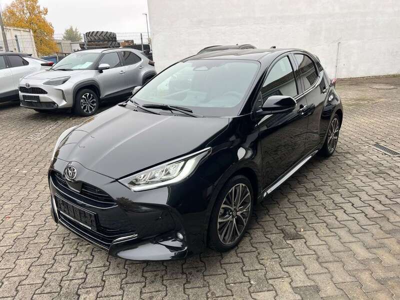 209 mysticschwarz mica Neu 2024 Toyota Yaris Hybrid Style Kleinwagen | 29.400 € (Fairer Preis) - Bild 1/4