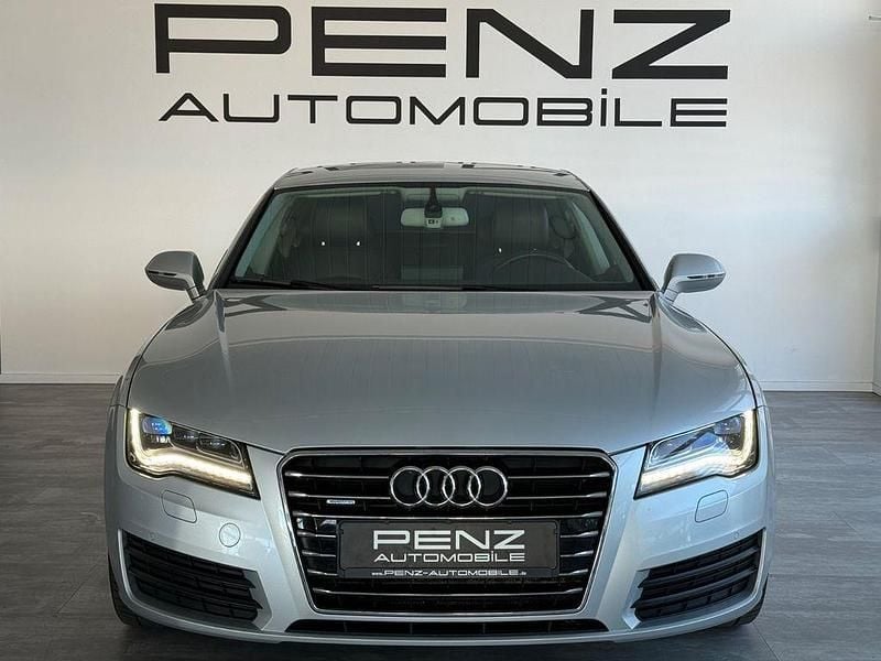 Gebraucht Audi A7 Sportback Comfort 245 PS (180 kW) 2011 Silber Kleinwagen