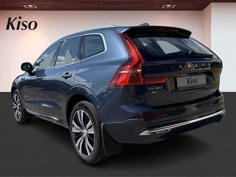 Gebraucht Volvo XC60 Ultimate 235 PS (172 kW) 2023 723 denim blue metallic SUV
