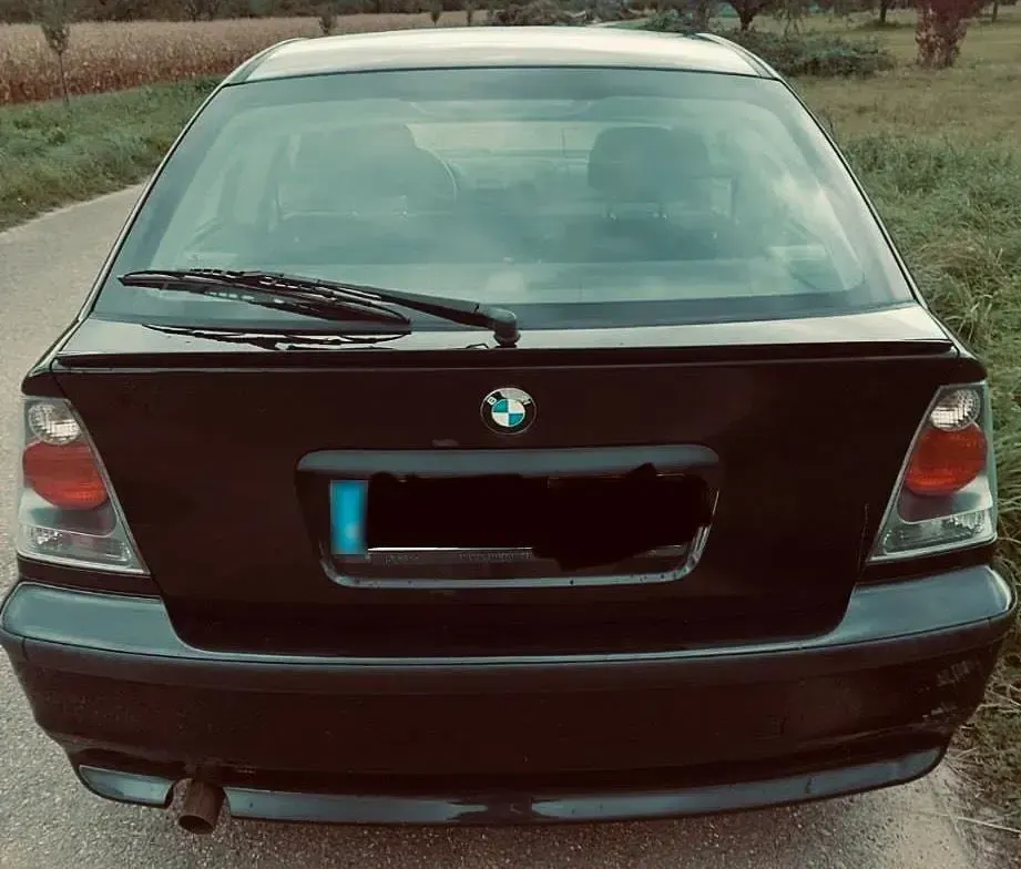 Gebraucht BMW 316 Compact Basis 115 PS (84 kW) 2002 Schwarz Kleinwagen