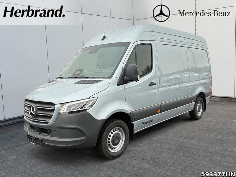Neu Mercedes Sprinter 150 PS (110 kW) 2026 Silber Van