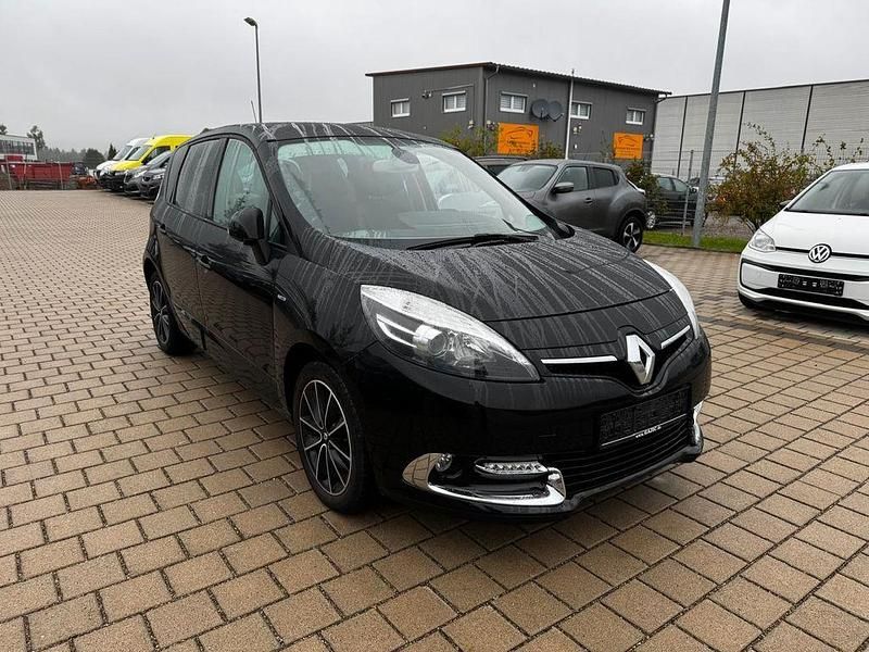 Schwarz Gebraucht 2013 Renault Scénic III Bose Edition Van / Kleinbus | 5.250 € (Fairer Preis) - Bild 1/4