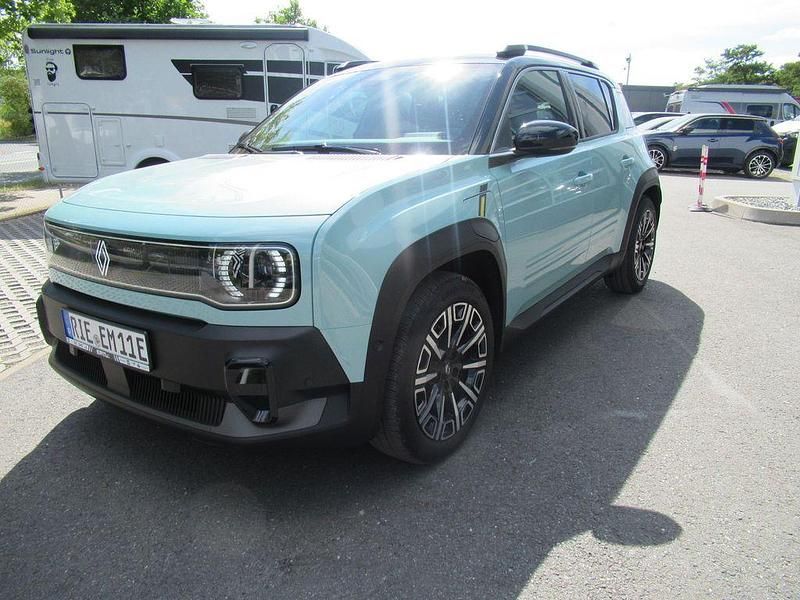 Grün Gebraucht 2025 Renault 4 E-Tech Iconic SUV | 37.809 € (Fairer Preis) - Bild 1/4