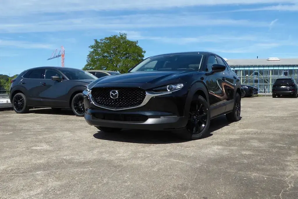 Neu Mazda CX-30 Homura-Line 140 PS (102 kW) 2026 Schwarz SUV