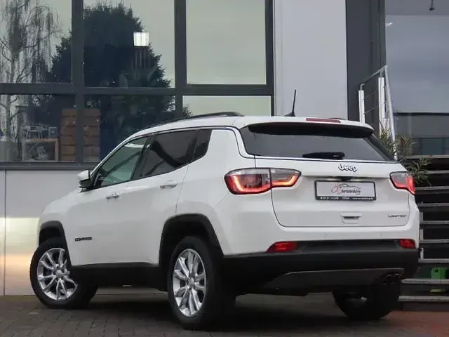 Gebraucht Jeep Compass 197 PS (144 kW) 2021 Weiß SUV