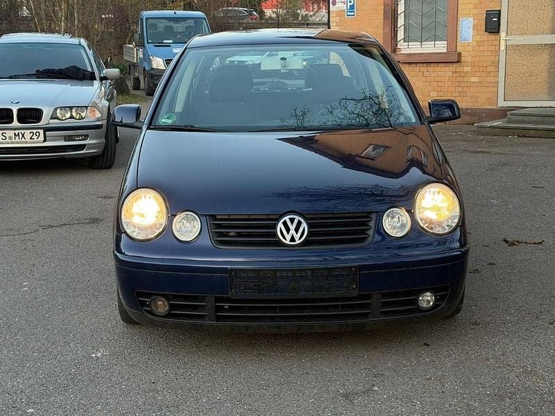 Gebraucht VW Polo Basis 75 PS (55 kW) 2002 Blau Limousine