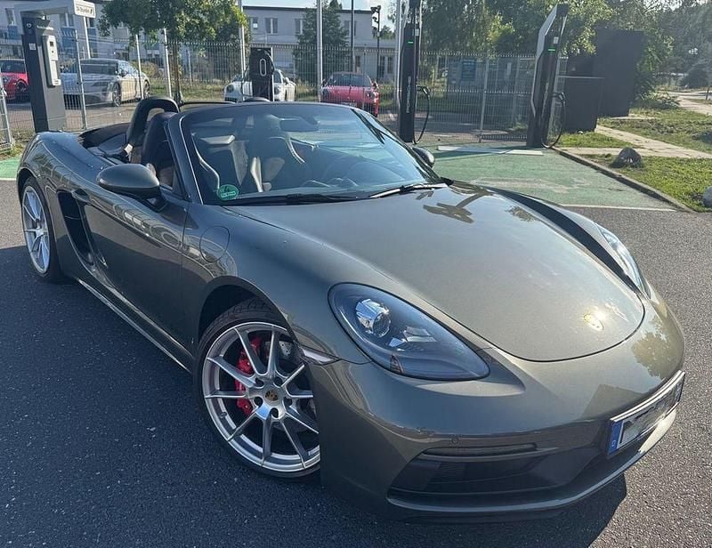 Grün Gebraucht 2021 Porsche Boxster GTS Cabrio | 80.990 € (Superpreis) - Bild 1/4