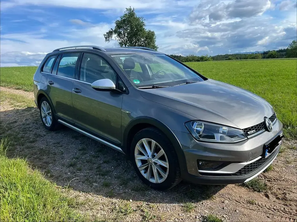 Gebraucht VW Golf Alltrack 110 PS (80 kW) 2016 Beige Kombi