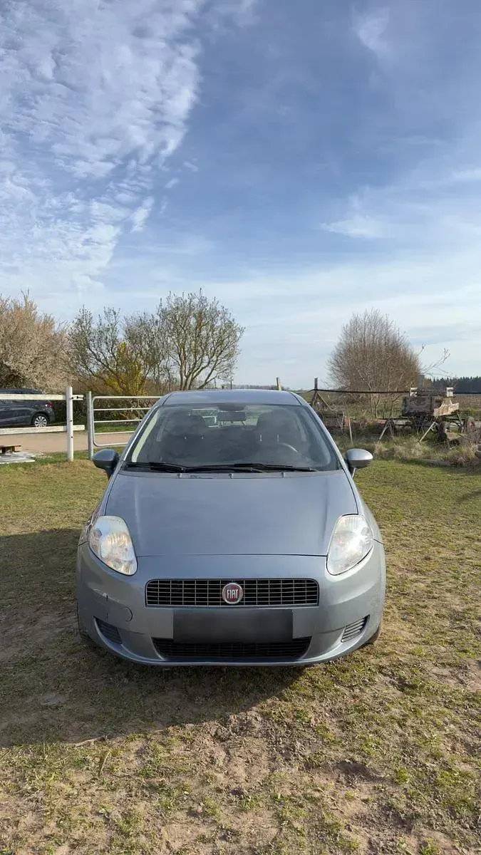 Gebraucht Fiat Punto 77 PS (56 kW) 2008 Silber Kleinwagen