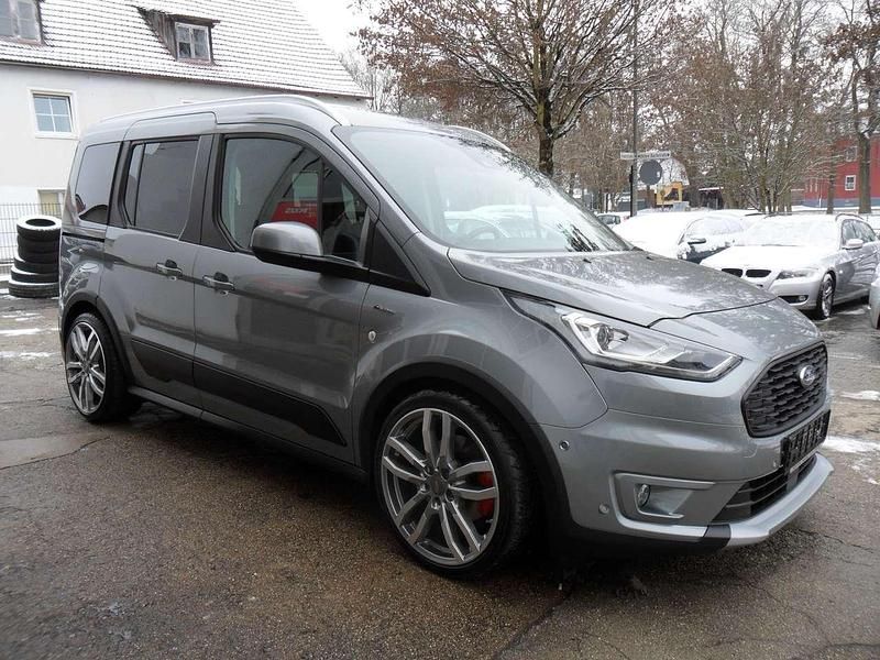 Gebraucht Ford Tourneo Active 120 PS (88 kW) 2021 Graphit grau Kombi