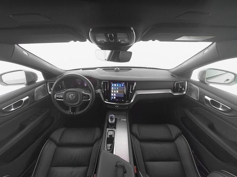 Gebraucht Volvo V60 CC Ultimate 197 PS (144 kW) 2023 Grau Kombi