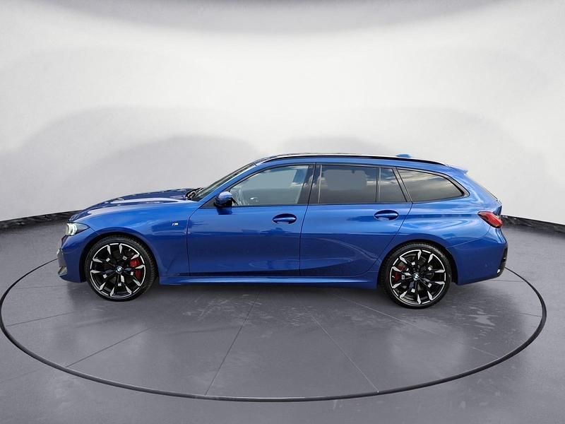 Gebraucht BMW 320 Performance 190 PS (139 kW) 2024 Blau Kombi