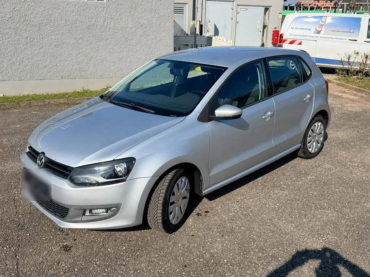 Usata VW Polo 69 CV (50 kW) 2010 Argento Utilitaria