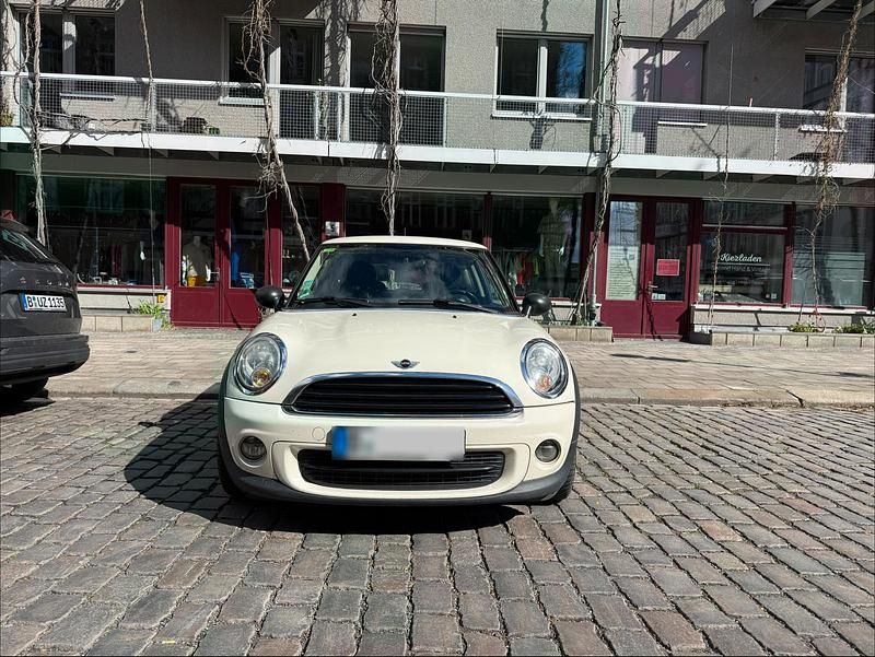 Second-hand Mini ONE 98 CP (72 kW) 2011 Alb Hatchback