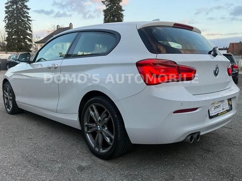 Gebraucht BMW 120 Advantage 184 PS (135 kW) 2018 Weiß Kleinwagen